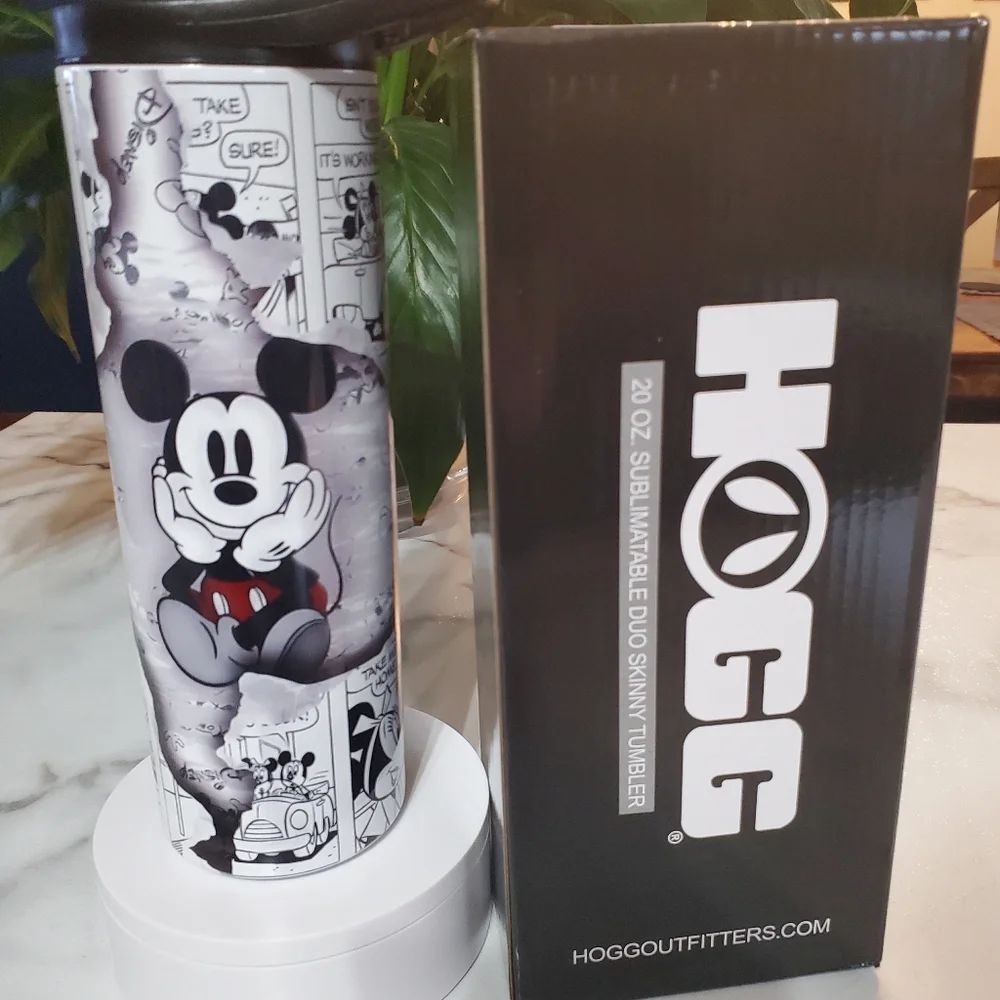 Mickey Mouse Comic Strip 20oz Tumbler  with duo lids 🎉sale